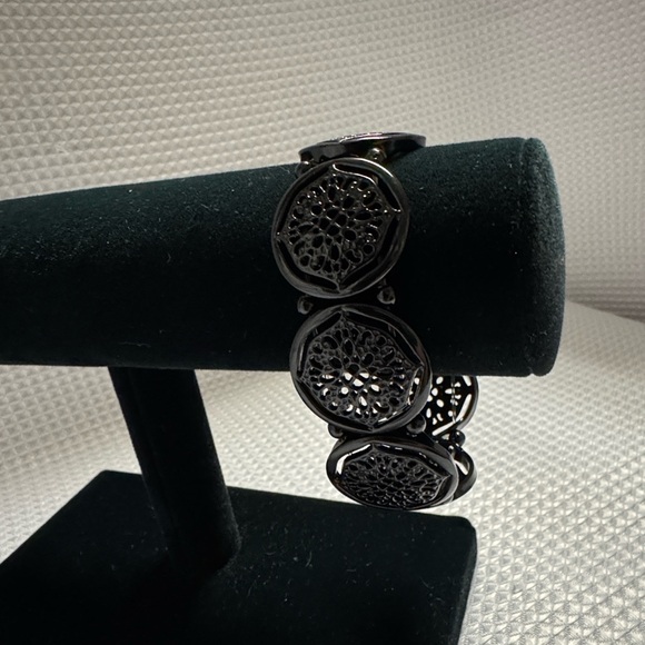 🎈🎉 BOGO FREE! BIRTHDAY SPECIAL! 🎂🥳 Buy One, Get One Free! Feb. 1-28! - Picture 11 of 17